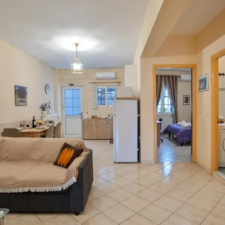 Tritsa House, 3-bedroom Next To Corfu Town And Airport * Corfu (city)