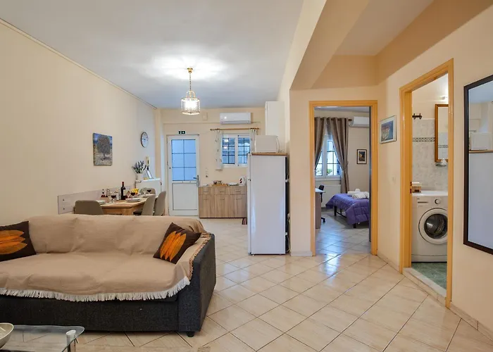 Tritsa House, 3-bedroom Next To Corfu Town And Airport * Corfu (city)
