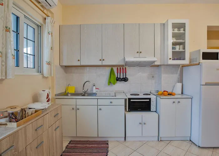 Apartamento Tritsa House, 3-bedroom Next To Corfu Town And Airport