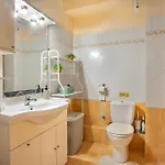 Tritsa House, 3-bedroom Next To Corfu Town And Airport Appartement *