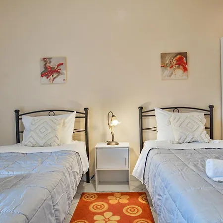 Tritsa House, 3-bedroom Next To Corfu Town And Airport *