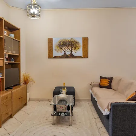 Tritsa House, 3-bedroom Next To Corfu Town And Airport * Corfu (city)