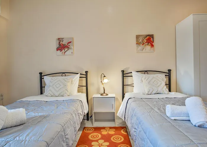 Tritsa House, 3-bedroom Next To Corfu Town And Airport *