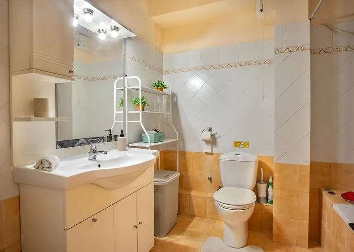 Tritsa House, 3-bedroom Next To Corfu Town And Airport Appartement *