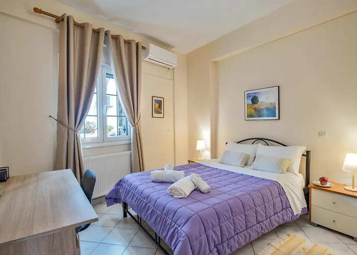 Tritsa House, 3-bedroom Next To Corfu Town And Airport Apartment